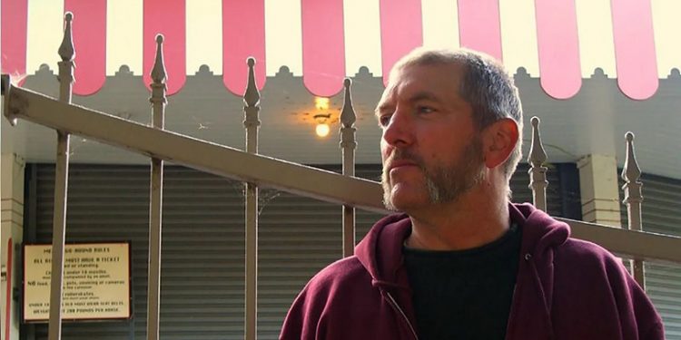 Swell grubunun solisti David Freel hayatını kaybetti