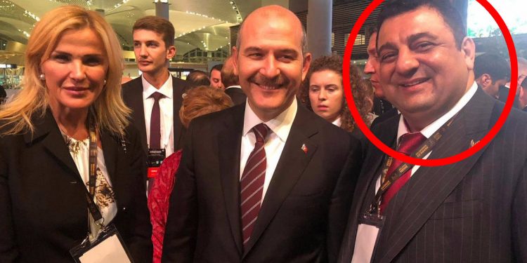 Süleyman Soylu’nun, Kolombiya’dan gelen kokainin alıcısıyla da fotoğrafı çıktı!