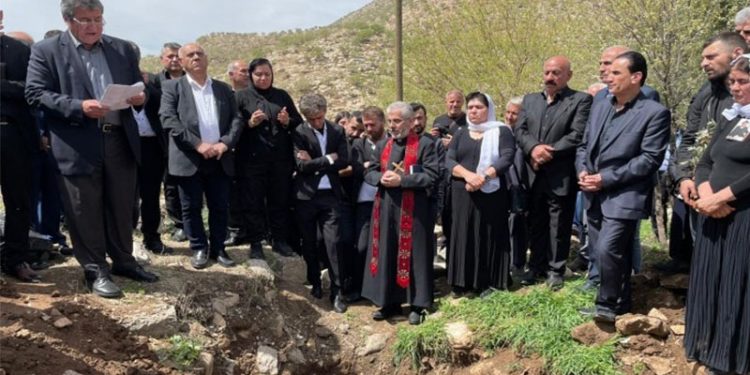 Süryani papaz Eksen doğduğu köyde toprağa verildi