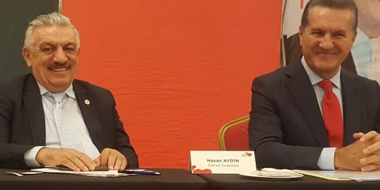 TDP Genel Sekreteri Hasan Aydın görevinden istifa etti