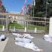 TSK'nin sınırdışı harekatı BM önünde beyaz tulumlarla protesto edildi
