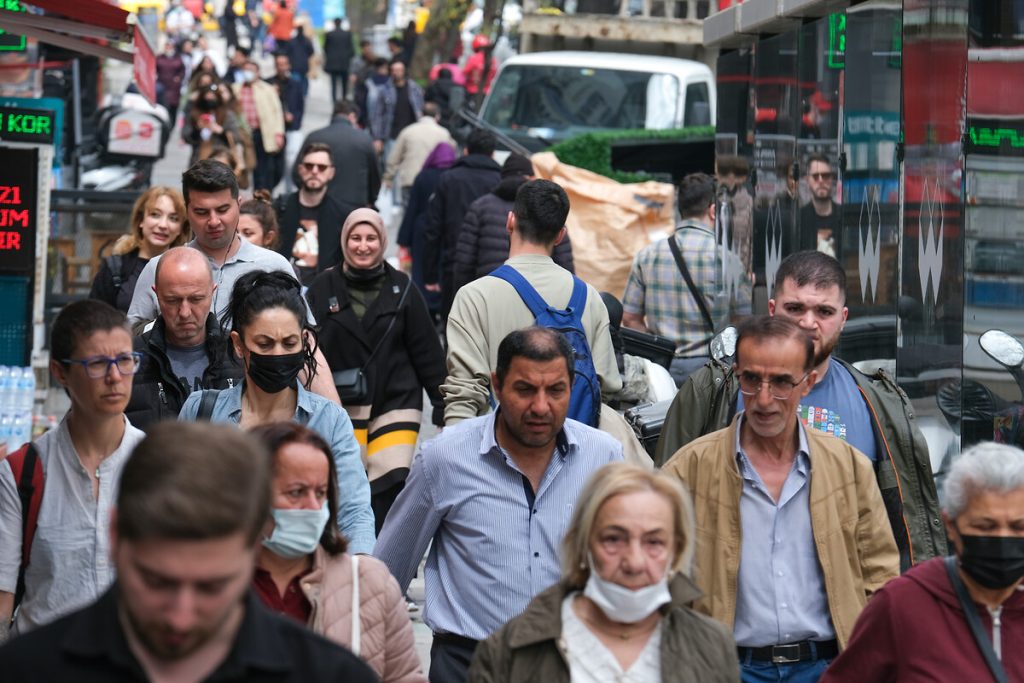 TTB: Salgın, Sağlık Bakanı ‘bitti’ dediğinde bitmiyor