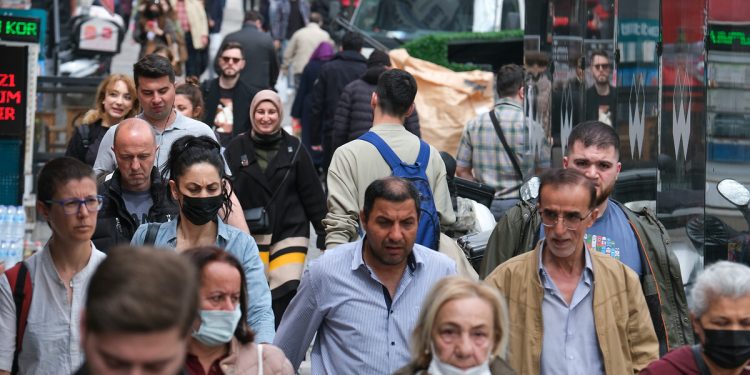 TTB: Salgın, Sağlık Bakanı ‘bitti’ dediğinde bitmiyor