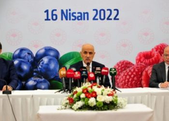 Tarım bakanı: &lsquo;&Uuml;lkede o yok, bu yok&rsquo; diyenlere kapak olsun