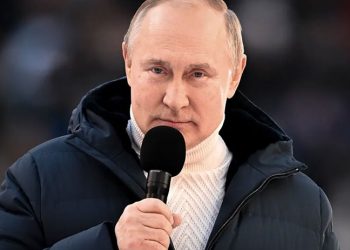 The Times: Putin'in serveti; lüks arabalar, tasarım ceketler, altın kaplama aksesuarlar