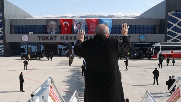 Tokat Havalimanı'na rüzgar nedeniyle uçak inemedi