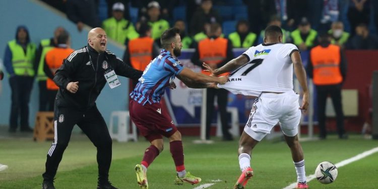 Trabzonspor-Beşiktaş berabere kaldı