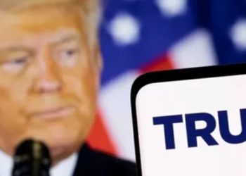 Truth Social: Trump'ın sosyal medya platformu nasıl bir 'felakete' dönüştü?