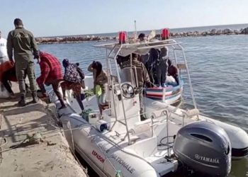 Tunus'ta 4 göçmen teknesi battı: Çok sayıda ölü