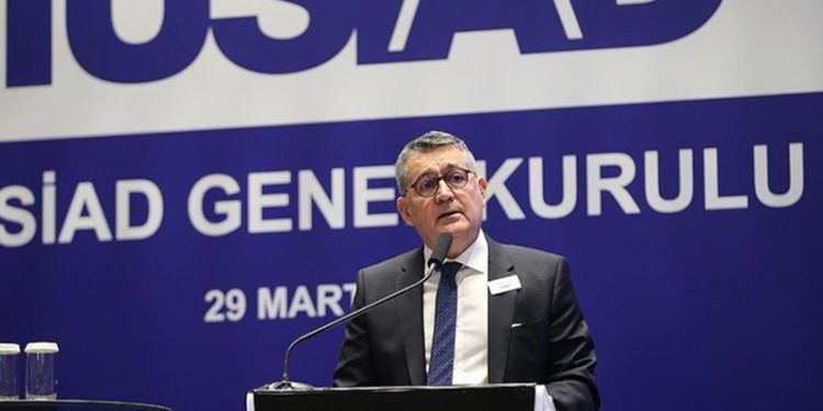 TÜSİAD Başkanı Turan: Düşük faiz ekonomiye yansımıyor, süreç refah kaybına neden oldu