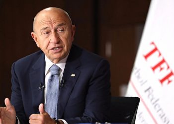 Türkiye Futbol Federasyonu Başkanı Nihat Özdemir istifa etti