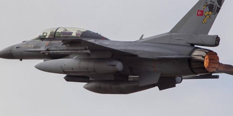 Türkiye ile Yunanistan arasında "hava sahası" gerginliği