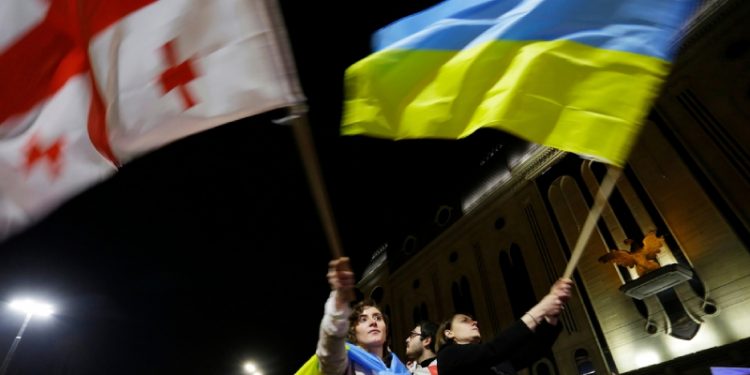 Türkiye'nin NATO'da görev alan üç emekli büyükelçisi yazdı: Ukrayna ve Gürcistan 2008’de NATO üyesi olsalardı ne olurdu?