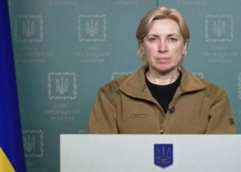 Ukrayna: Rus ordusu tarafından alıkonulan tahliye otobüsleri serbest bırakıldı
