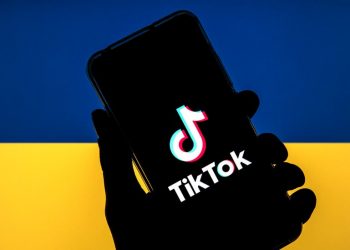 Ukrayna savaşı: Sahte TikTok videoları milyonlarca kez izlendi