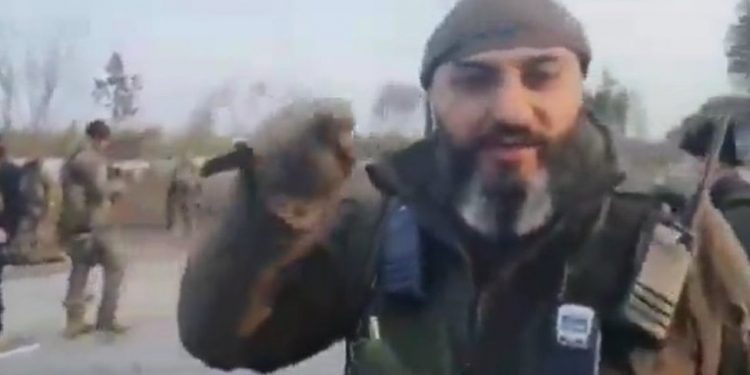 Ukrayna'da esir bir Rus askerinin öldürüldüğünü gösteren bir video ortaya çıktı