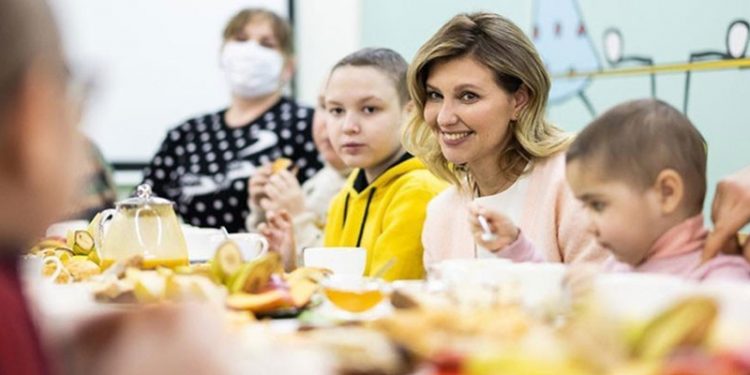 Ukrayna'nın First Lady'si Olena Zelenska: Herkes başkasının acısını azaltmak için elinden geleni yapıyor