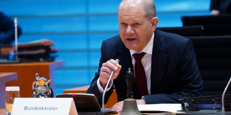 Ukrayna’ya tank gönderme kararı Almanya'da niçin büyük tartışma başlattı?