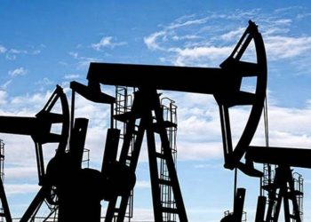 Uluslararası Enerji Ajansı 120 milyon varil petrolü serbest bırakıyor