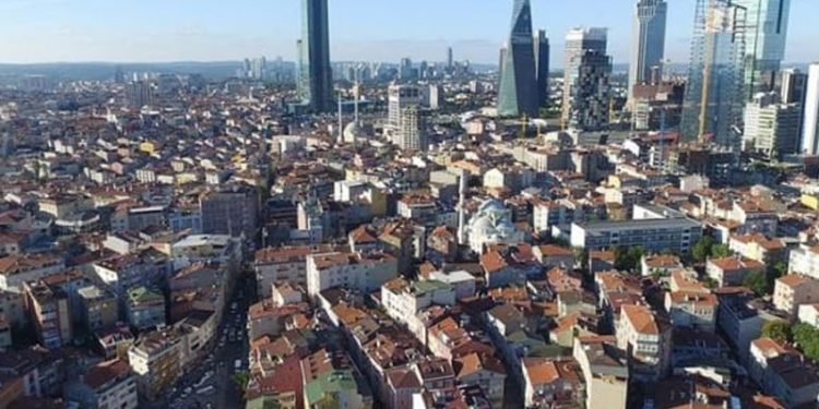 Uzman tahmini: Konut satışıyla 1 milyon kişiye vatandaşlık verilmiş olabilir