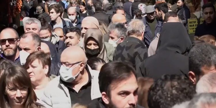 Vatandaşlar enflasyon rakamlarına isyan etti: ‘Elimiz boş dolaşıyoruz, vay halimize’