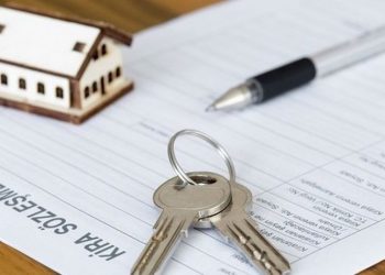 Vatandaşın alım gücü eriyor, ev sahibi-kiracı davaları çığ gibi büyüyor