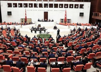 "Vergi ve ekonomi paketi" TBMM Genel Kurulunda; teklifin ilk 4 maddesi kabul edildi