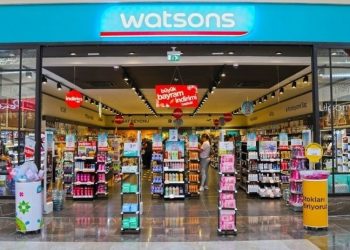 Watsons'a Arapça katalog tepkisi: 'Watsons Boykot' etiketi gündem oldu