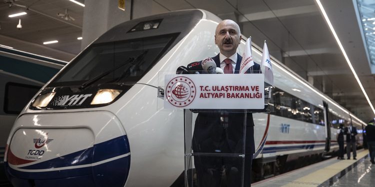 YHT biletlerine 4 ayda 3’üncü zam: Ankara–İstanbul hattı 151 TL oldu