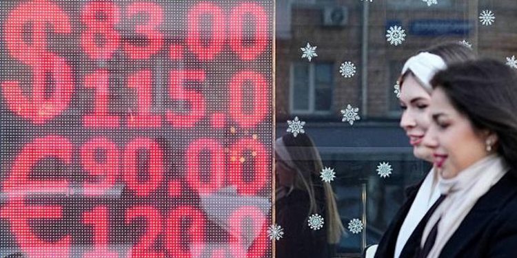 Yabancı şirketlerin ayrıldığı Moskova’da 200 bin kişi işsiz kaldı