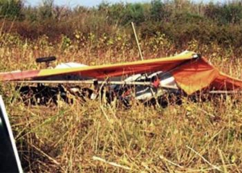 Yamaç paraşütüyle Yunanistan’a uçup, ‘sığınma’ talebinde bulundular