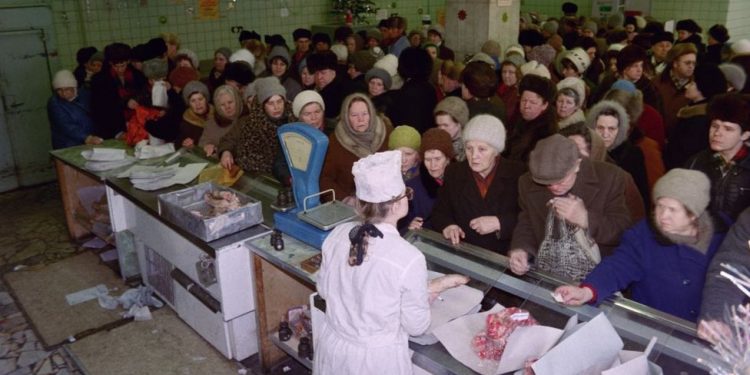 Yaptırımlar, Rusya ekonomisini Sovyet dönemine geri götürür mü?