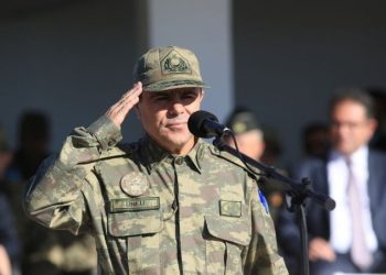 Yargıtay, ağır müebbet cezası verilen ihraç Tuğgeneral Ünlü’yü tahliye etti