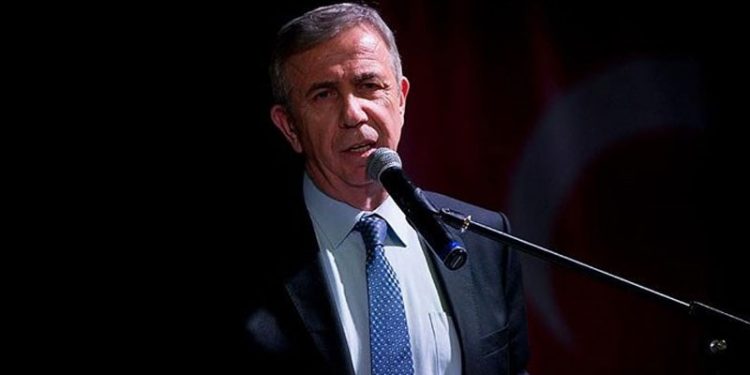 Yavaş'tan Gökçek'e: Kimleri zengin ettiğinin iki kitap dolusu öyküsü var