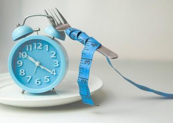 'Yemek süresi uzadıkça doymak için ihtiyaç duyulan besin miktarı azalıyor'