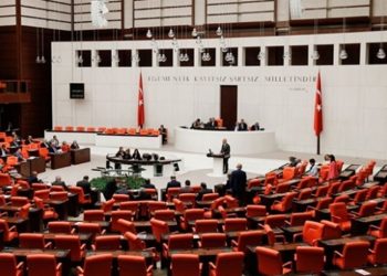 Yeni anket: Cumhur İttifakı yüzde 44 oy alıyor, 262 ile 312 arasında vekil çıkartabiliyor