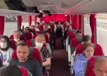 Yeni açılan Tokat Havalimanı'na iniş yapamayan uçağın yolcuları bir de otobüs ücreti ödedi