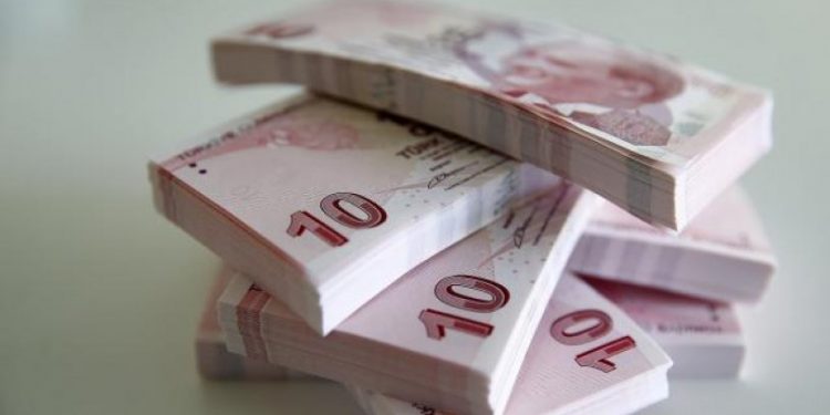 Yeni basım 10 TL banknot tedavüle girdi
