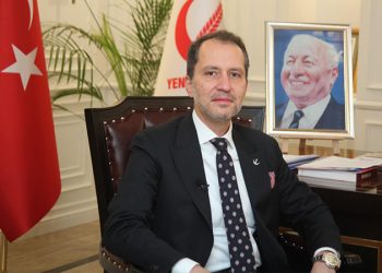 Yeniden Refah Partisi Genel Başkanı Erbakan: İnsanın 'Adaletin bu mu AK Parti?' diyesi geliyor