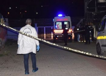 Yurdun 7’nci katından düştüğü iddia edilen 20 yaşındaki genç kadın hayatını kaybetti