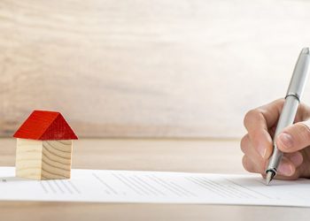 Yurt dışına konut pazarlayan emlakçılara yıllık 600 bin TL destek verilecek