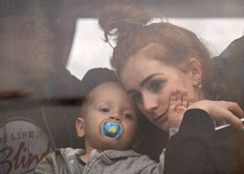 Y&uuml;zbinlerce Ukraynalı m&uuml;lteci evine geri d&ouml;nd&uuml;