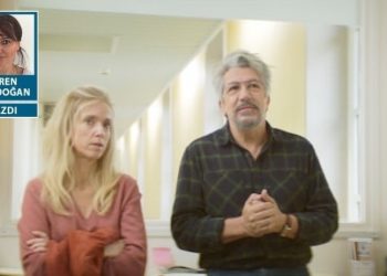 Zamanda İki İleri Bir Geri