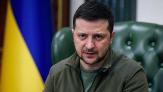 Zelenskiy: Rusya Donbass'ta taarruza başladı, kendimizi savunacağız