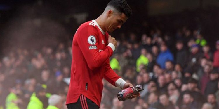 Çocuğunu kaybeden Cristiano Ronaldo, Liverpool maçında olmayacak