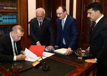 Çok sayıda bakanlıkta atama ve görevden alma kararı