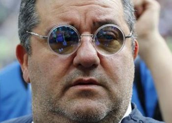Ünlü futbolcu menajeri Raiola hayatını kaybetti