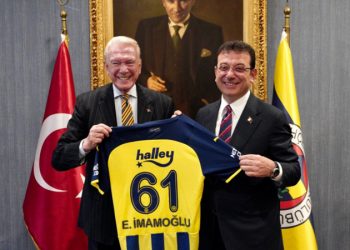 İBB Başkanı Ekrem İmamoğlu, kendisini eleştiren Uğur Dündar'ı ziyaret etti