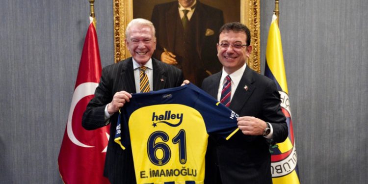 İBB Başkanı Ekrem İmamoğlu,  kendisini eleştiren Uğur Dündar'ı ziyaret etti