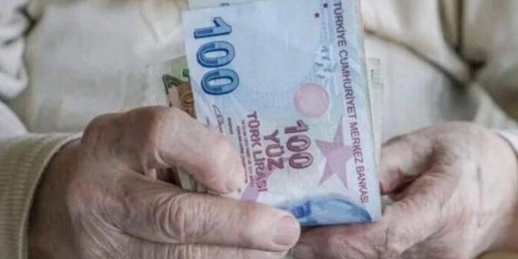 İddia: Emeklinin bayram ikramiyesi 1500 lira olacak